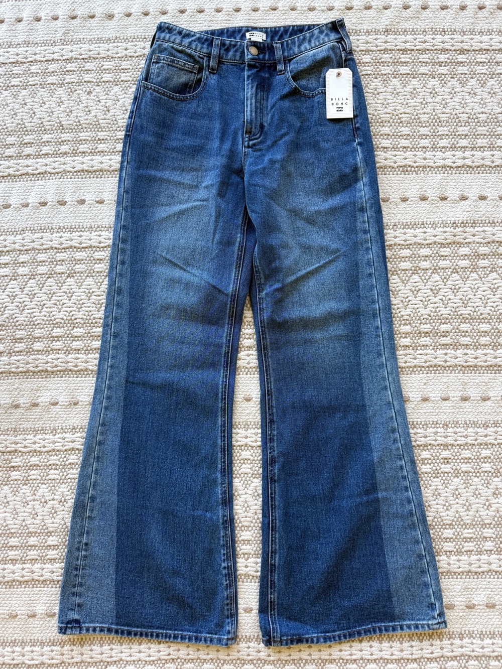 π₯π₯BILLABONG - FREE FALL FLARE DENIM PANTπ₯π₯ - Picture 4 of 14